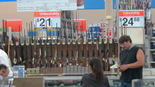 https://www.noticiaimpacto.com/wp-content/uploads/2020/03/H_Walmart-Guns.jpg